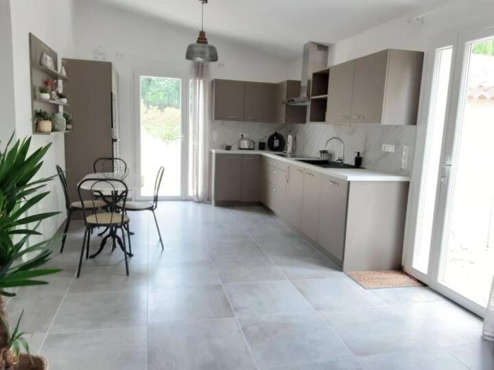 卡德内Bastide Provencale别墅 外观 照片